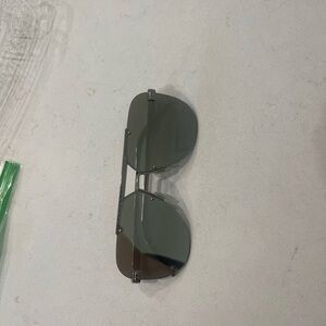 Louis Vuitton Ash Sunglasses